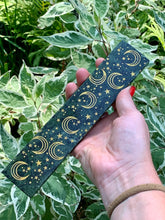 Load image into Gallery viewer, Green Jade Crystal Charging Stick / Plate Moon & Stars Etched