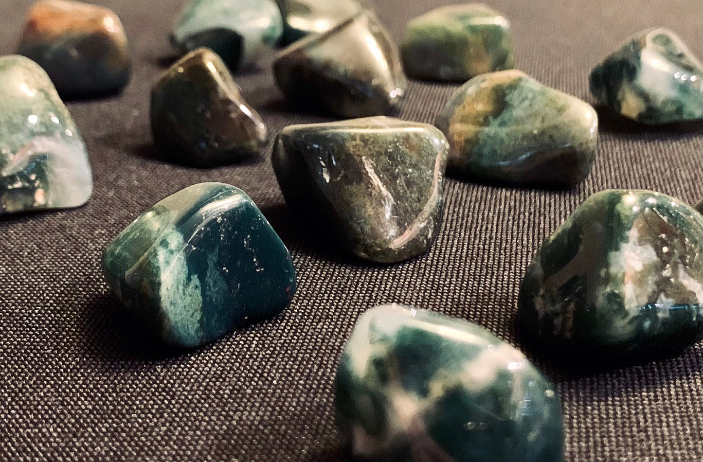 Green Moss Agate Tumbled Polished Stones Natural Crystal Gemstones