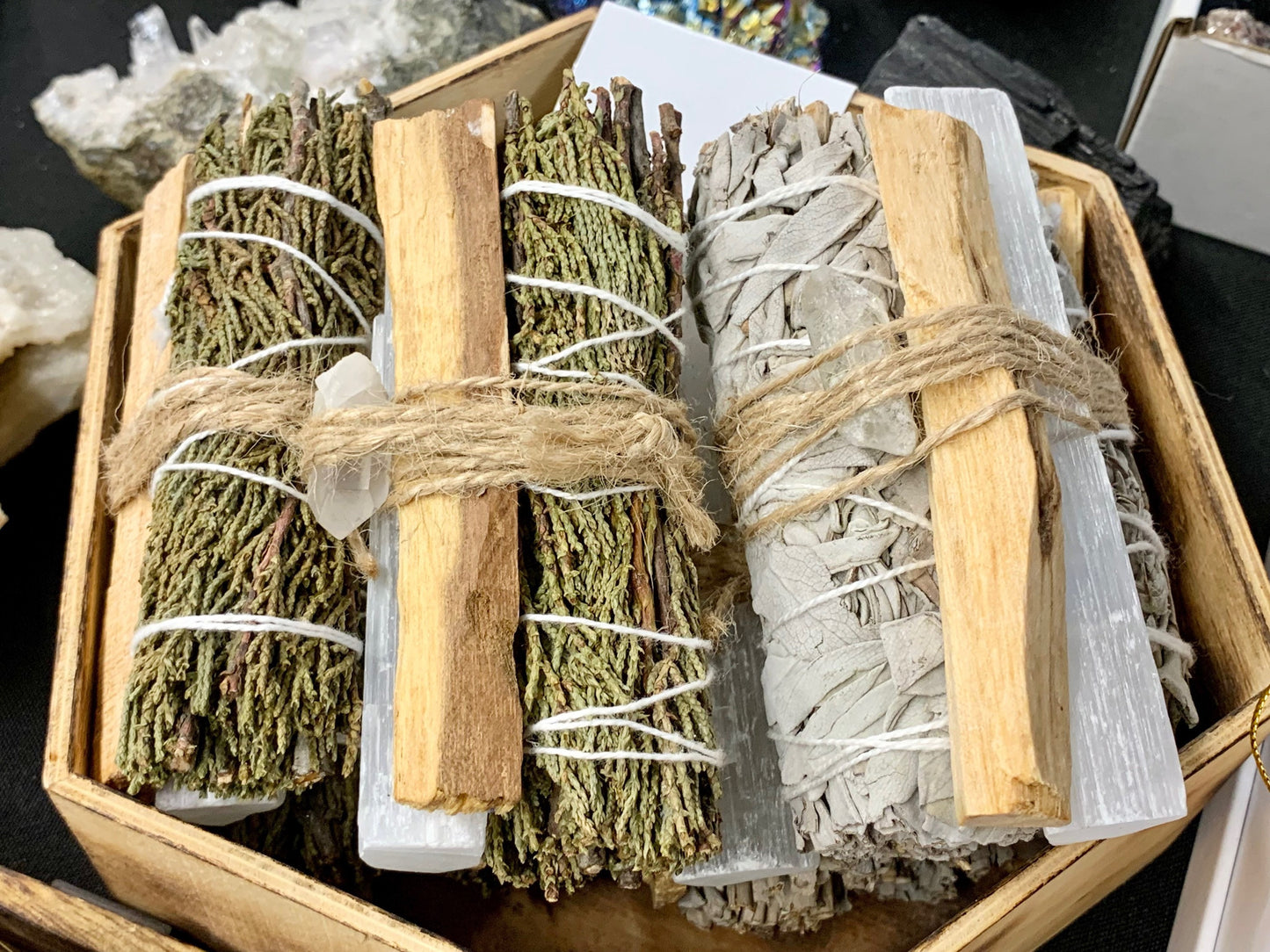 White Sage and Juniper Smudge Stick Set with Palo Santo, Selenite Stick, Clear Quartz Point / Energy Clearing, Cleansing, Protection
